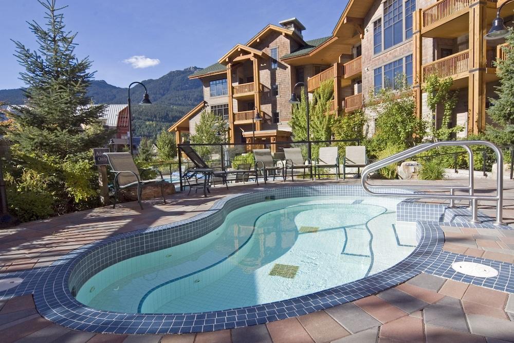 First Tracks Lodge Whistler Exterior foto